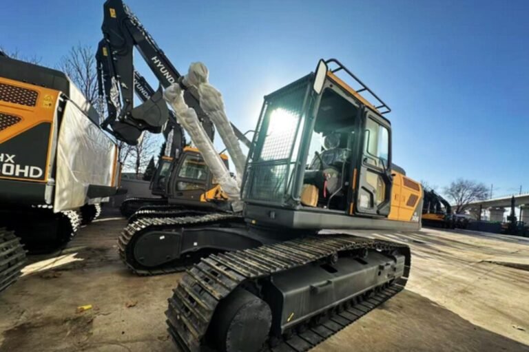Algeria – 1 Unit HYUNDAI HX340HD Crawler Excavator