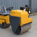 JS700ABC 1-ton Dual-Drive Vbrating Mini Road Roller