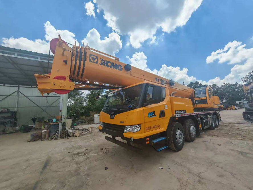 50 Ton Truck Mounted Crane