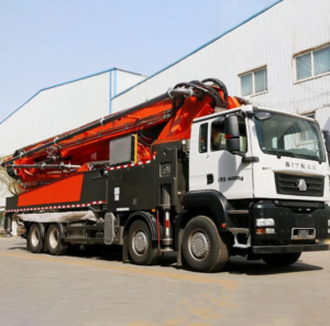 HOWO Concrete Pump Truck