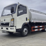 HOWO 5 CBM 4X2 Fuel Tanker Truck