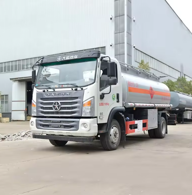 FAW 4 Ton 4X2 Fuel Tanker Truck