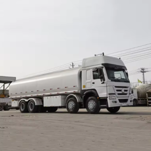HOWO 10,000 Liters 8×4 Fuel Tanker Truck