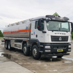 Sinotruk HOWO 31m³ 8×4 Fuel Tanker Truck