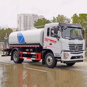 Dongfeng 4*2  Water Tank Transport Truck for Sale
