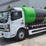 DONGFENG 4X2 Vacuum Sewage Pump Truck Septic Fecal Suction Truck