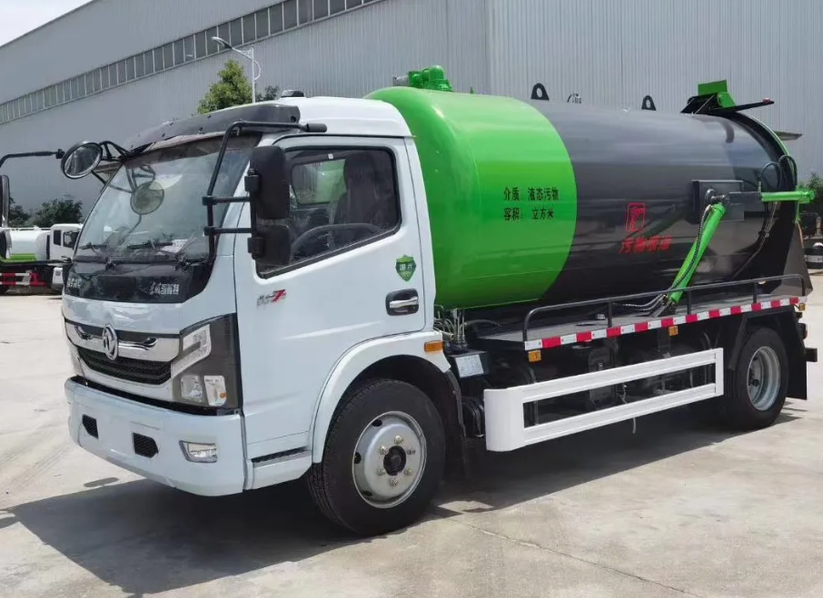 DONGFENG 4X2 Vacuum Sewage Pump Truck Septic Fecal Suction Truck