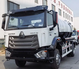 SINOTRUK HOWO  Sewage Suction Truck