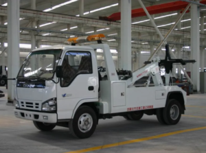 Light-Duty Tow Road Wrecker with Isuzu Truck