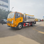 HOWO 8T High-Performance Asphalt Distributor Truck for Efficient Paving Solutions