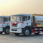 8cbm Asphalt Sprayer Truck, 160HP Engine 34 Nozzles for Effective Road Construction